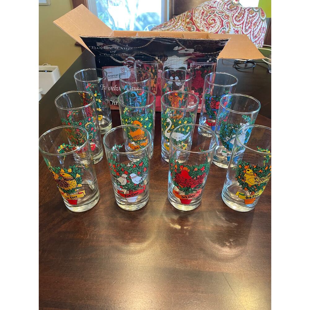 Indiana Glass 12 Twelve Days of Christmas Glasses set complete vintage 12 oz